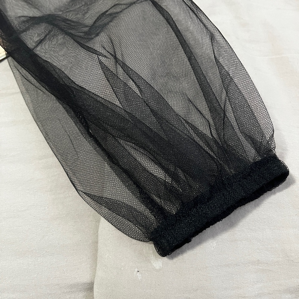Blashe Covered Shoulder Blouse View 4